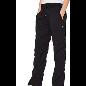 Lululemon dance studio joggers size 6